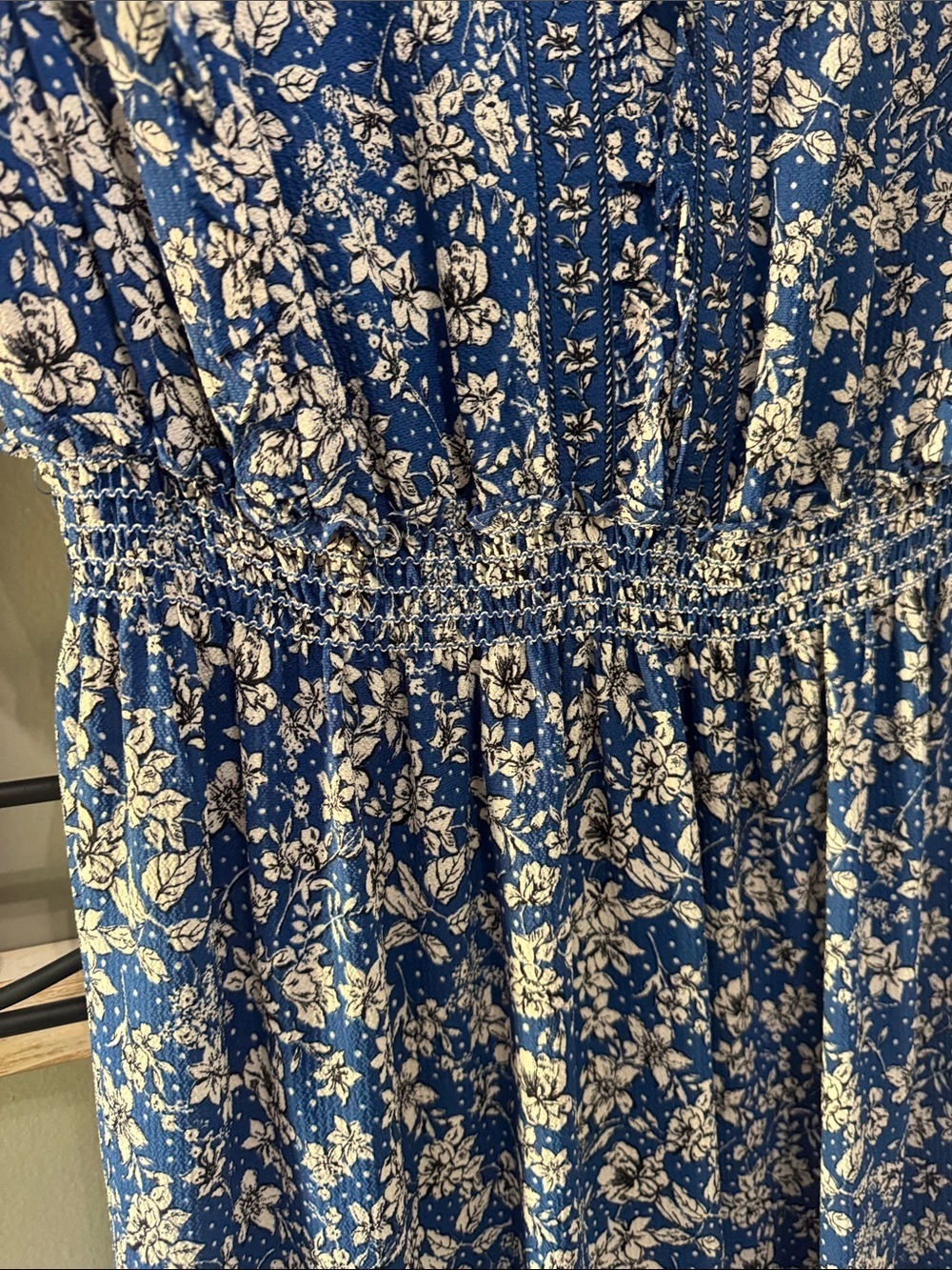 Max Studio Blue and White Floral Maxi Dress 1X feminine lightweight peasant - Picture 8 of 14